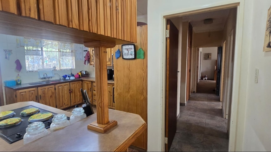 4 Bedroom Property for Sale in Koffiefontein Free State